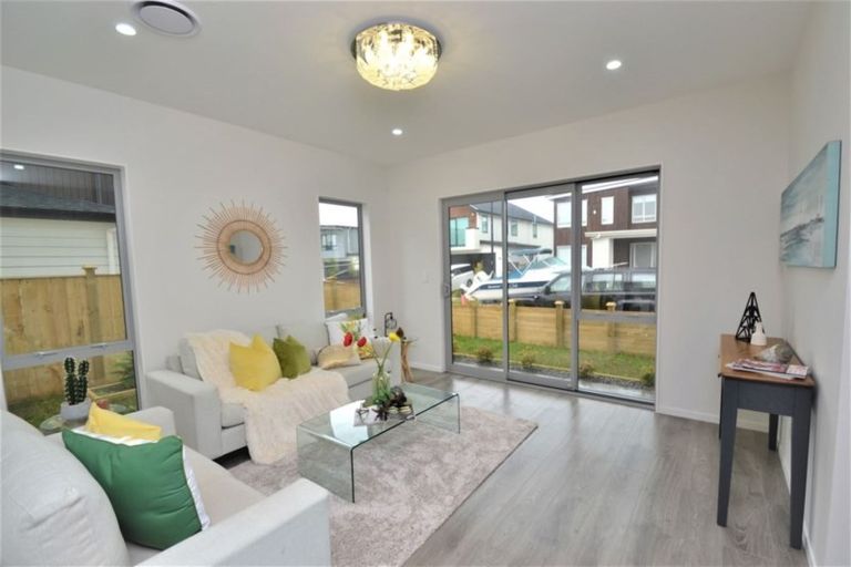 Photo of property in 14 Aviation Drive, Hobsonville, Auckland, 0616