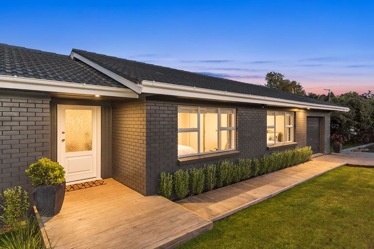 Photo of property in 36 Acacia Crescent, Glenview, Hamilton, 3206