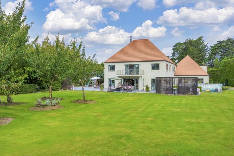 Photo of property in 1217 Hoskyns Road, Kirwee, Christchurch, 7671