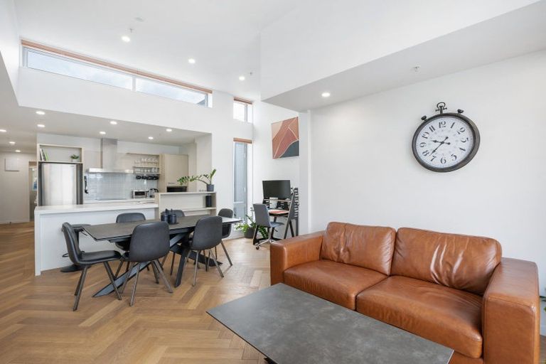 Photo of property in Republic Apartments, 8c/10 Lorne Street, Te Aro, Wellington, 6011