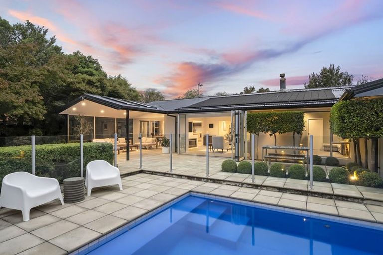 Photo of property in 89b Memorial Avenue, Ilam, Christchurch, 8053