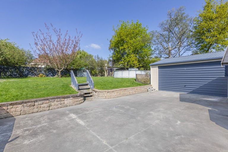 Photo of property in 15 Watts Street, Waipawa, 4210