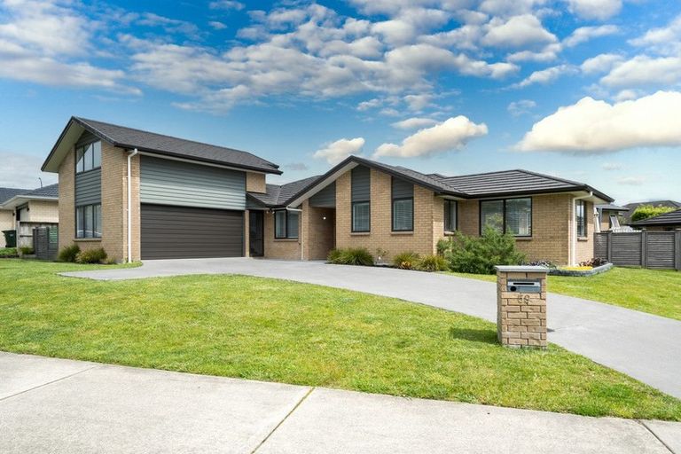 Photo of property in 59 Pohutukawa Parade, Riverhead, 0820