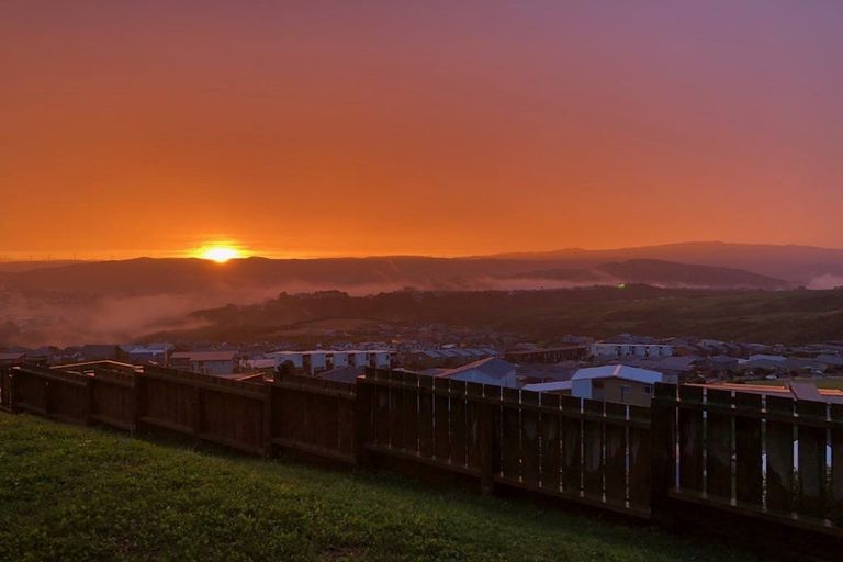 Photo of property in 16 Lemonwood Way, Woodridge, Wellington, 6037