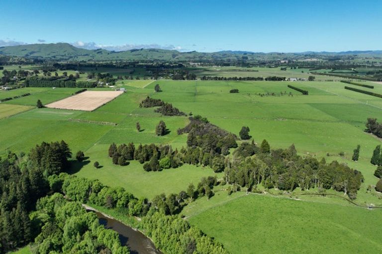 Photo of property in 285 Paierau Road, Opaki, Masterton, 5881