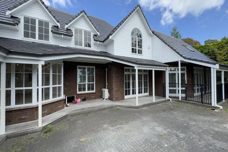 Photo of property in 14 Amreins Road, Waitakere, Henderson, 0782