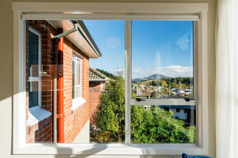 Photo of property in 28 Barr Street, Kenmure, Dunedin, 9011