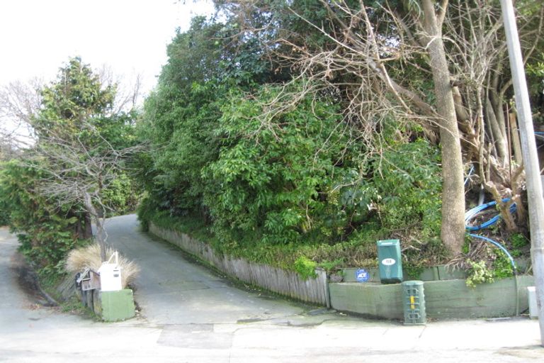 Photo of property in 16b Rossmore Terrace, Cashmere, Christchurch, 8022