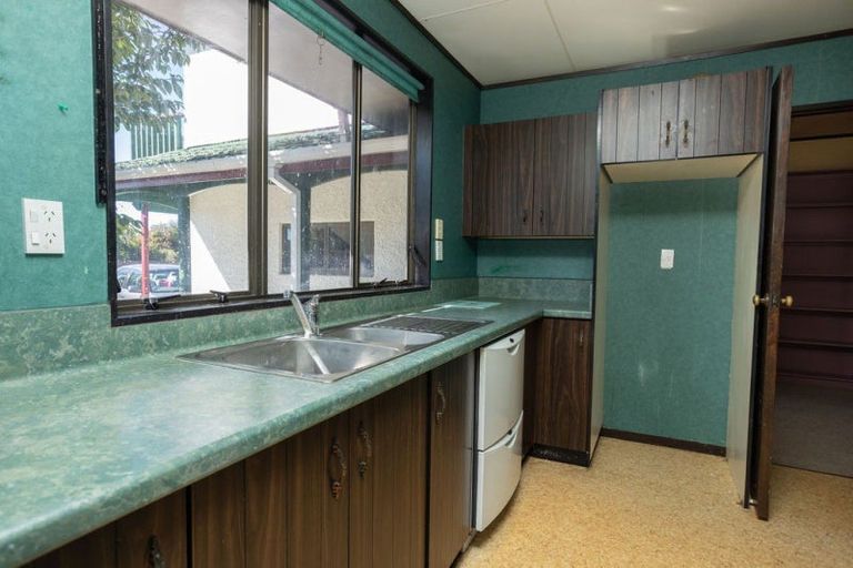 Photo of property in 41 Thyra Street, Dannevirke, 4930