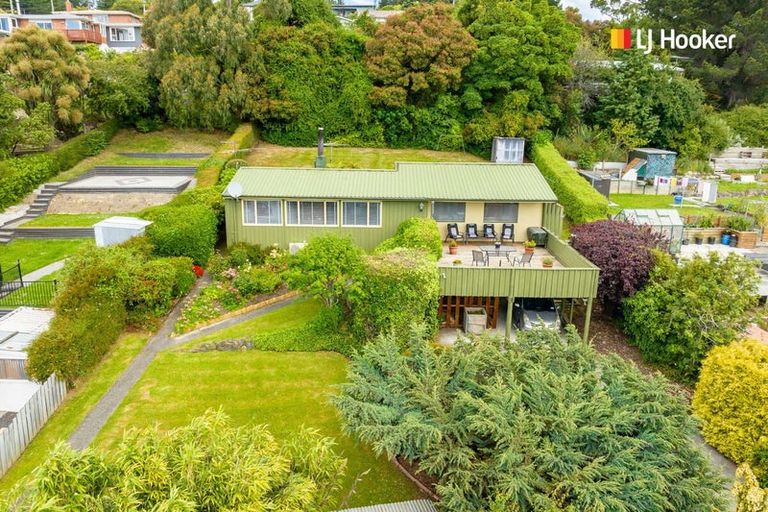 Photo of property in 96 Main South Road, Green Island, Dunedin, 9018