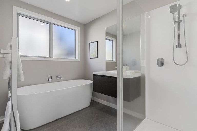 Photo of property in 35 Saint Andrews Drive, Pauanui, Hikuai, 3579