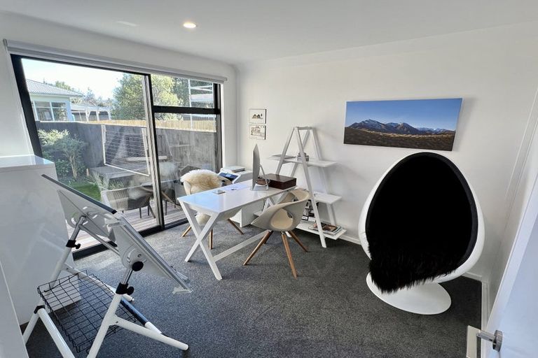 Photo of property in 261d Edgeware Road, Edgeware, Christchurch, 8013