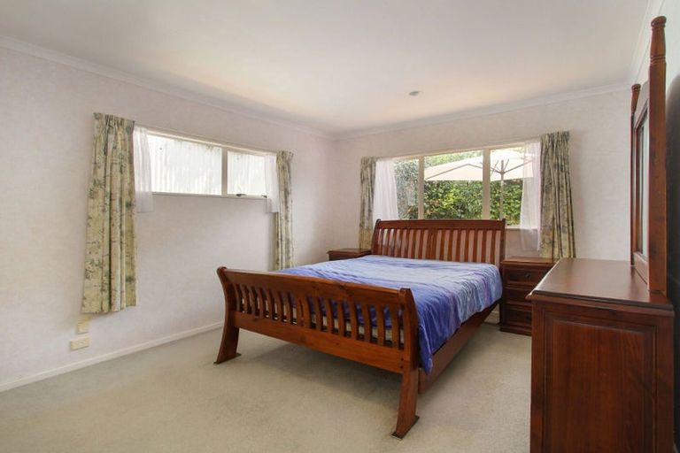 Photo of property in 50a Torkar Road, Clarks Beach, 2122