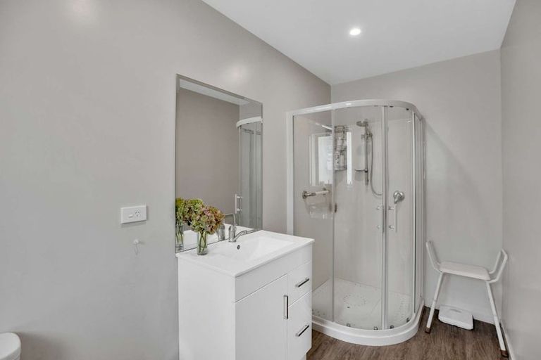 Photo of property in 75 Willowside Place, Amberley, 7410