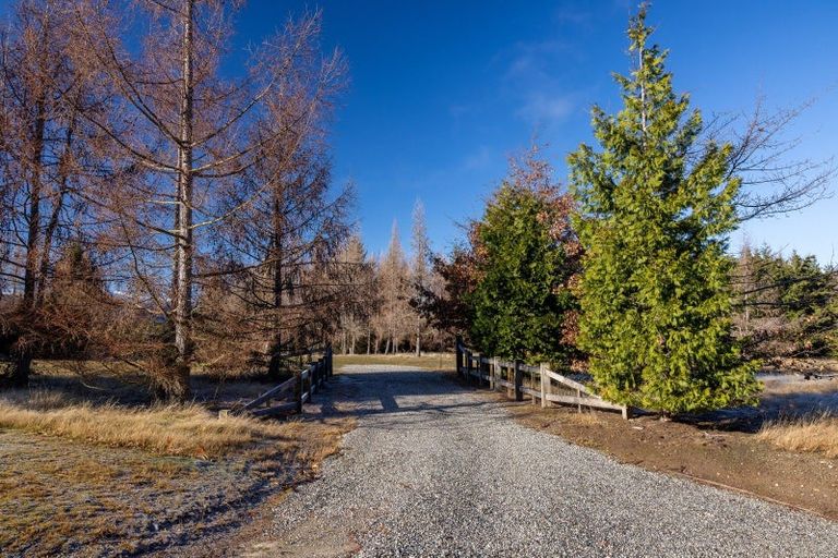 Photo of property in 28 Mockford Lane, Albert Town, 9382