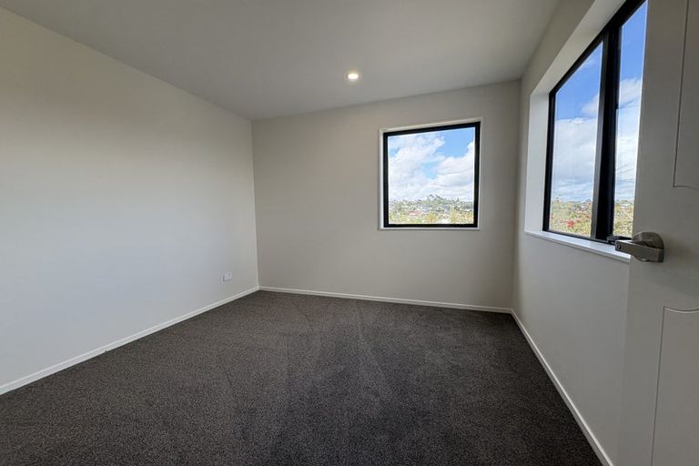 Photo of property in 14 Newhaven Terrace, Mairangi Bay, Auckland, 0630