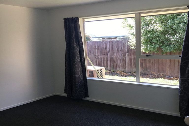 Photo of property in 3 Innisfree Place, Northwood, Christchurch, 8051