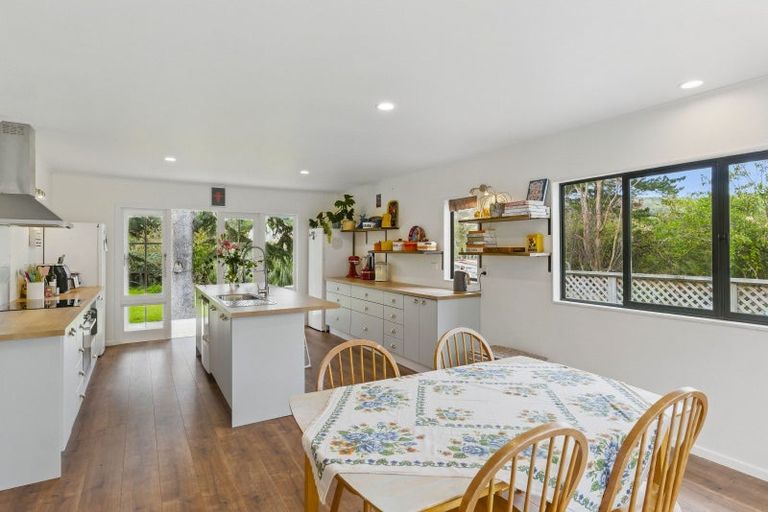 Photo of property in 160 Matai Road, Raumati Beach, Paraparaumu, 5032