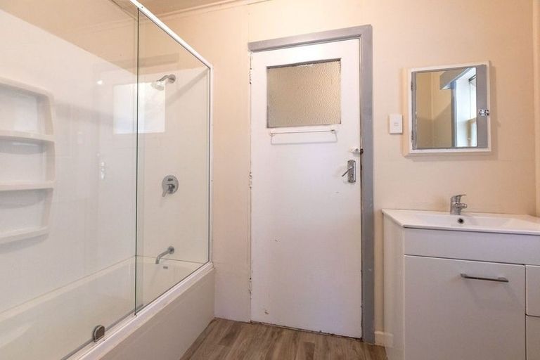 Photo of property in 8 Dundas Street, Porangahau, 4291