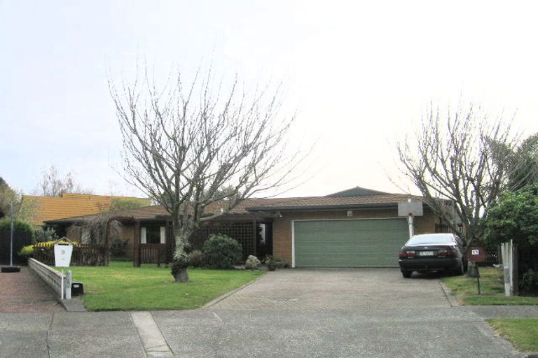 Photo of property in 11 Brown Street, Taradale, Napier, 4112