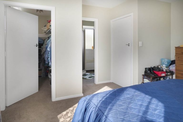 Photo of property in 399 Yaldhurst Road, Russley, Christchurch, 8042