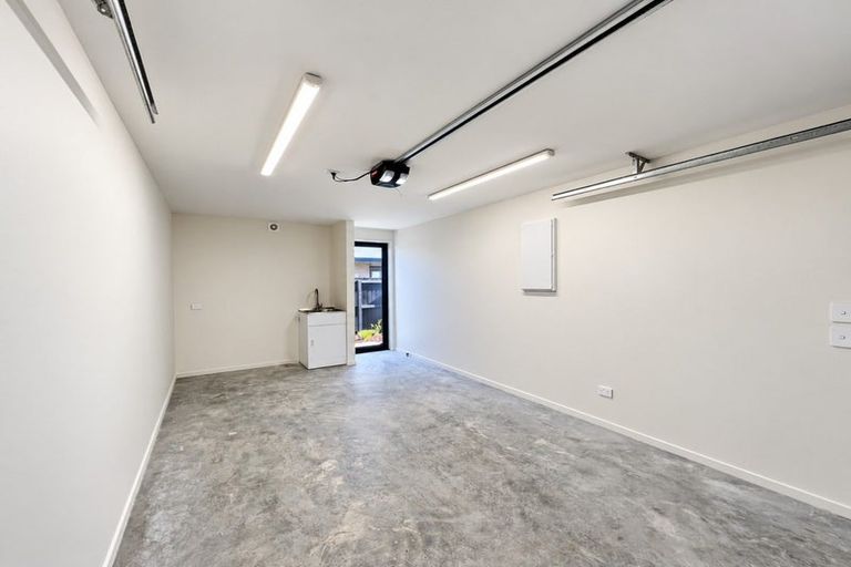 Photo of property in 2/387 Armagh Street, Linwood, Christchurch, 8011
