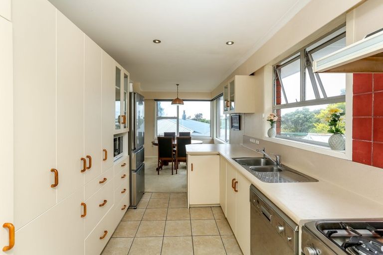 Photo of property in 5 Handley Place, Glen Avon, New Plymouth, 4312