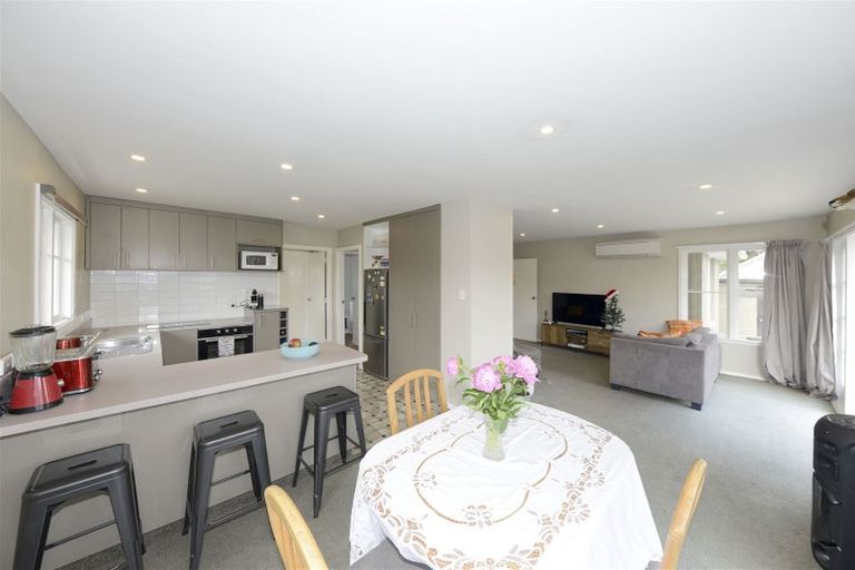 Photo of property in 74 Maidstone Road, Ilam, Christchurch, 8041