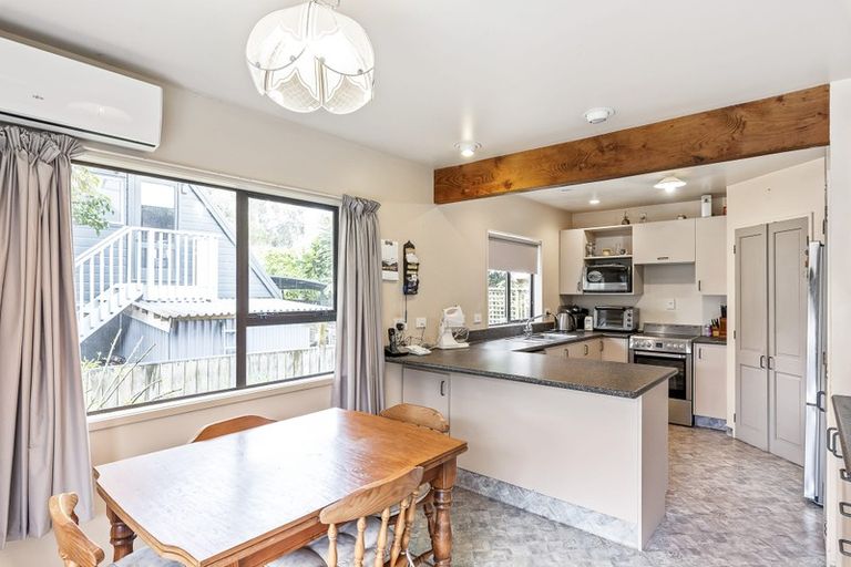 Photo of property in 24a Karu Crescent, Waikanae, 5036
