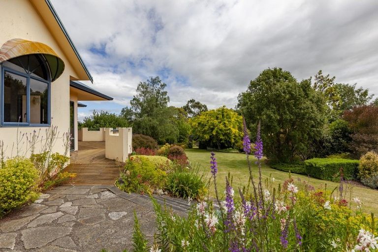 Photo of property in 294 Porangahau Road, Waipukurau, 4282