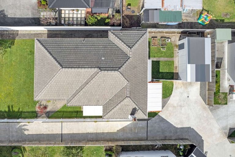 Photo of property in 25 Quinn Road, Levin, 5510