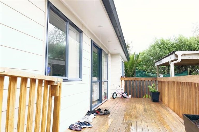 Photo of property in 162c Henderson Valley Road, Henderson, Auckland, 0612