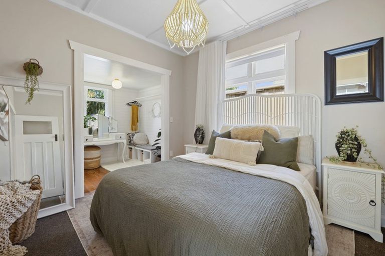 Photo of property in 22 Ngaio Street, Strandon, New Plymouth, 4312