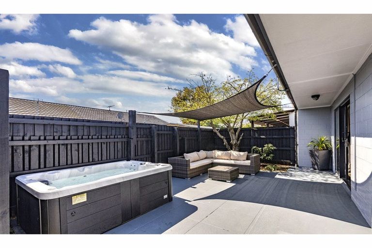 Photo of property in 70b White Street, Rangiora, 7400