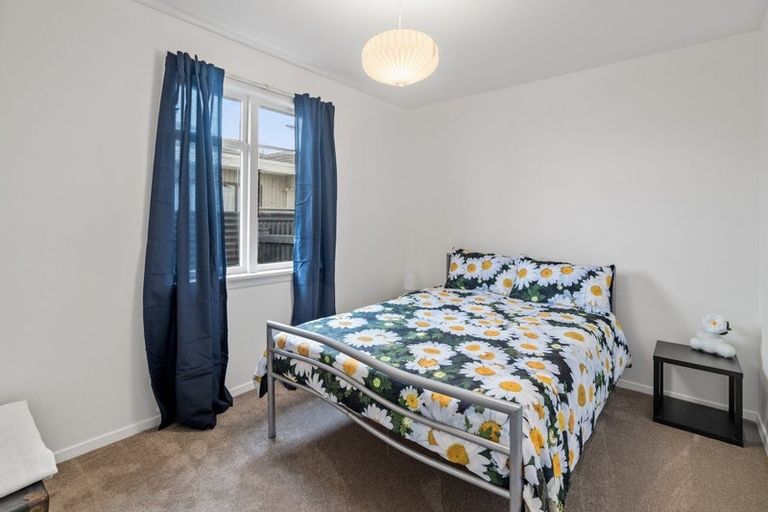 Photo of property in 2/22 Santa Rosa Avenue, Halswell, Christchurch, 8025