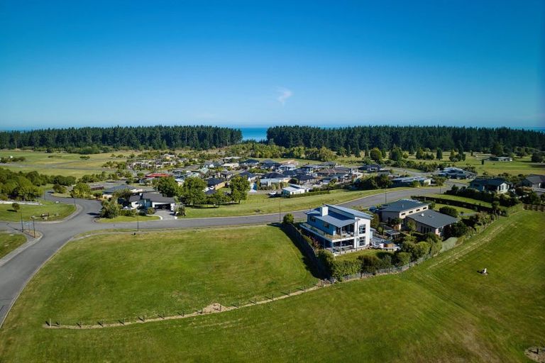 Photo of property in 37 Greenburn Way, Kaikoura Flat, Kaikoura, 7371