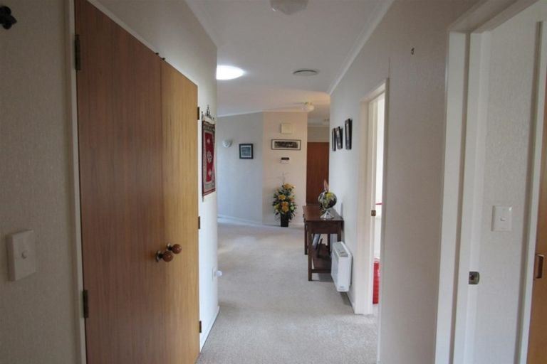 Photo of property in 31 Wilson Street, Hawera, 4610