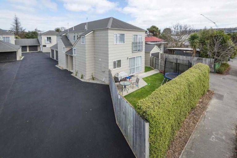 Photo of property in 1/16 Grenville Street, Waltham, Christchurch, 8011