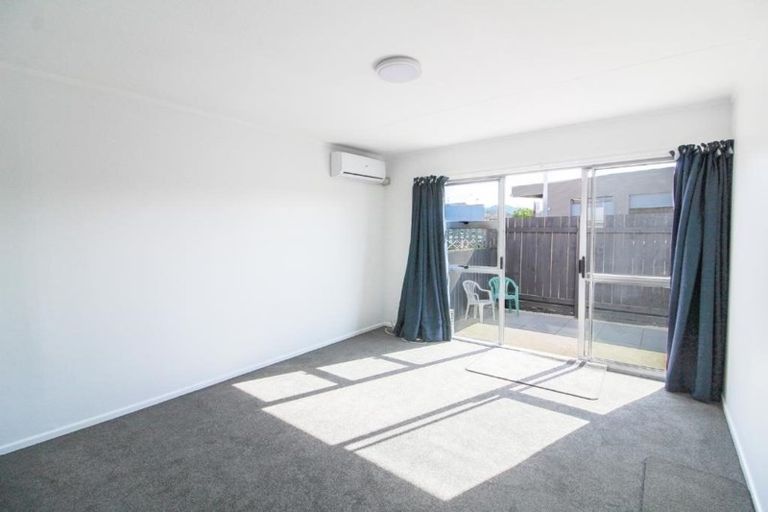Photo of property in 20i Oxford Street, South Dunedin, Dunedin, 9012