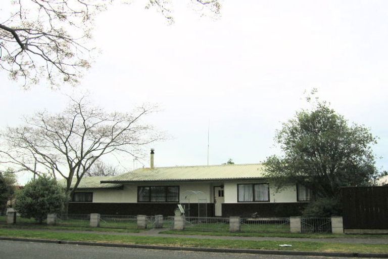Photo of property in 13 Harris Street, Greenmeadows, Napier, 4112