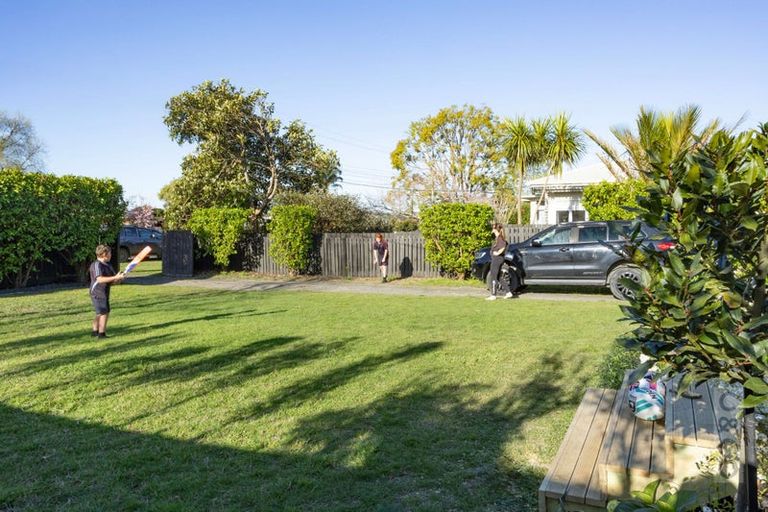 Photo of property in 4 Albert Street, Riverhead, 0820