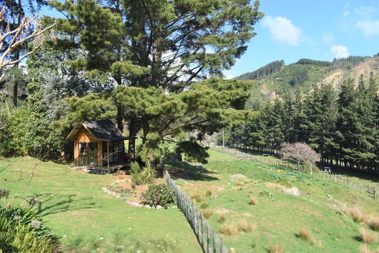 Photo of property in 41 Kaitawa Road, Hautere, Otaki, 5582