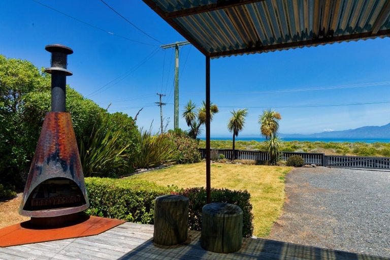 Photo of property in 19 South Bay Parade, South Bay, Kaikoura, 7300