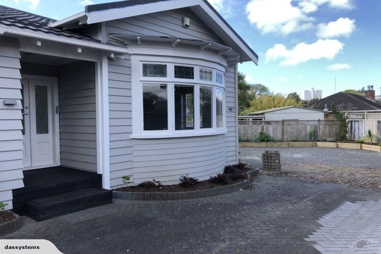 Photo of property in 57 Green Lane East, Remuera, Auckland, 1050
