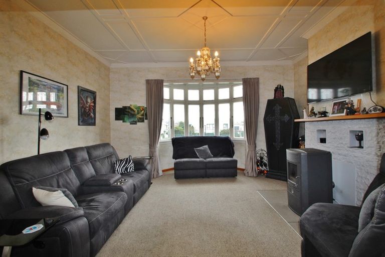 Photo of property in 112 Kitchener Street, Gore, 9710