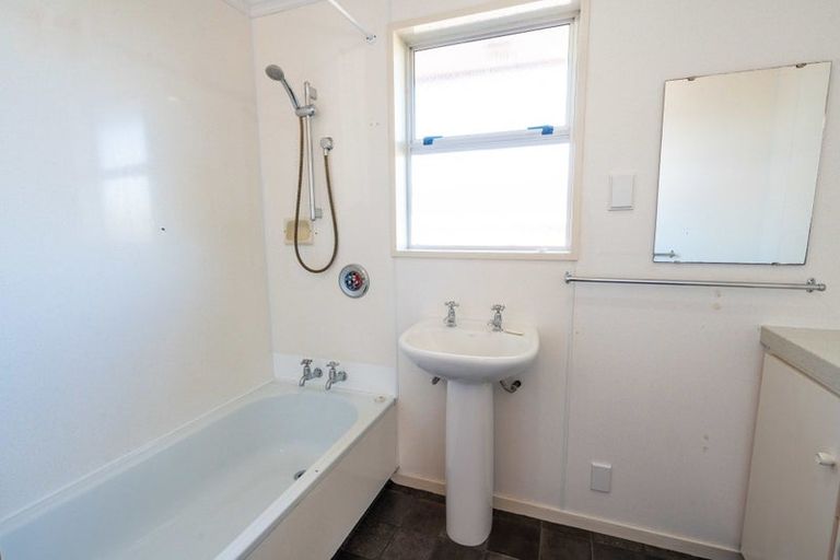 Photo of property in 95 Gilkison Street, Halfway Bush, Dunedin, 9010