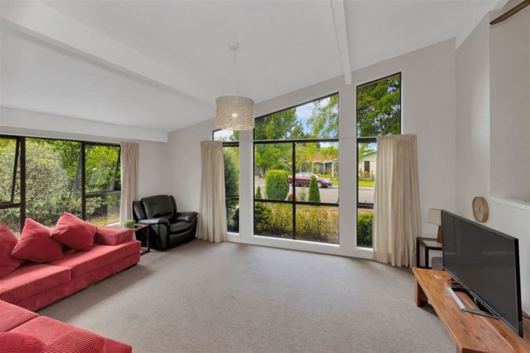 Photo of property in 2 Holcroft Court, Rangiora, 7400