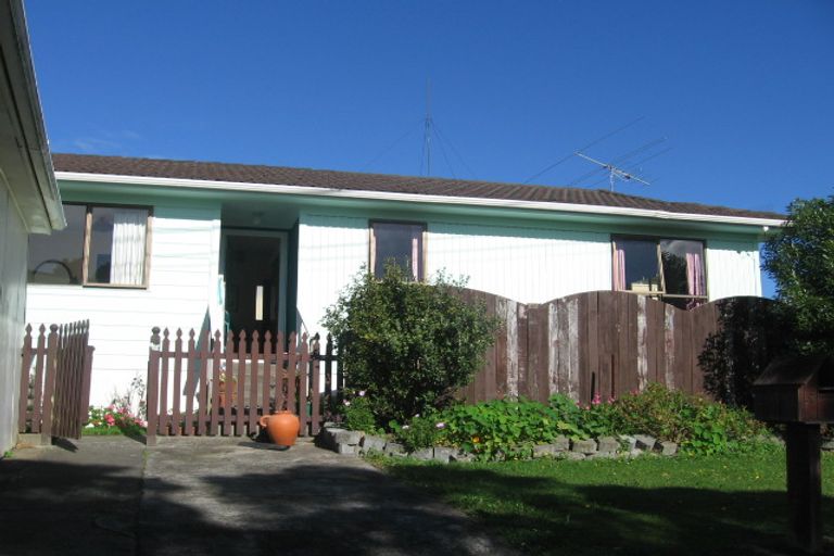 Photo of property in 52 Korokoro Road, Korokoro, Lower Hutt, 5012