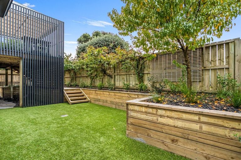 Photo of property in 141 Oceanview Road, Mount Maunganui, 3116