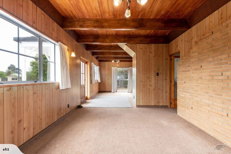 Photo of property in 33 Jubilee Drive, Pauanui, Hikuai, 3579